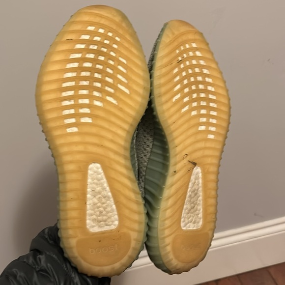 Adidas Yeezy Boost 350 V2 Desert Sage US 10 - Picture 6 of 6